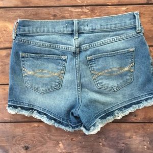 abercrombie kids Bottoms - Abercrombie Kids Jean Shorts Lace trim 15/16 abercrombie kids Bottoms - Abercrombie Kids Jean Shorts Lace trim 15/16